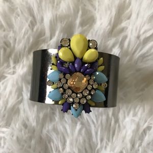 Just In 🌸 Beautiful Crown Statement Cuff 🌸